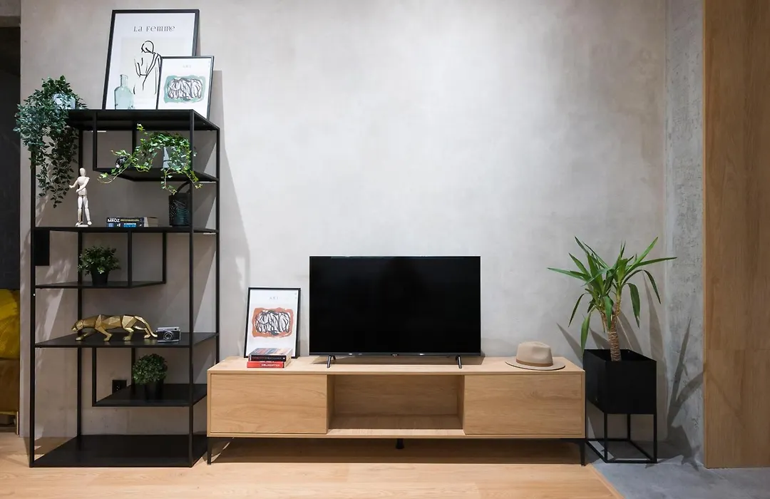 D21 Art Loft Apartment-1